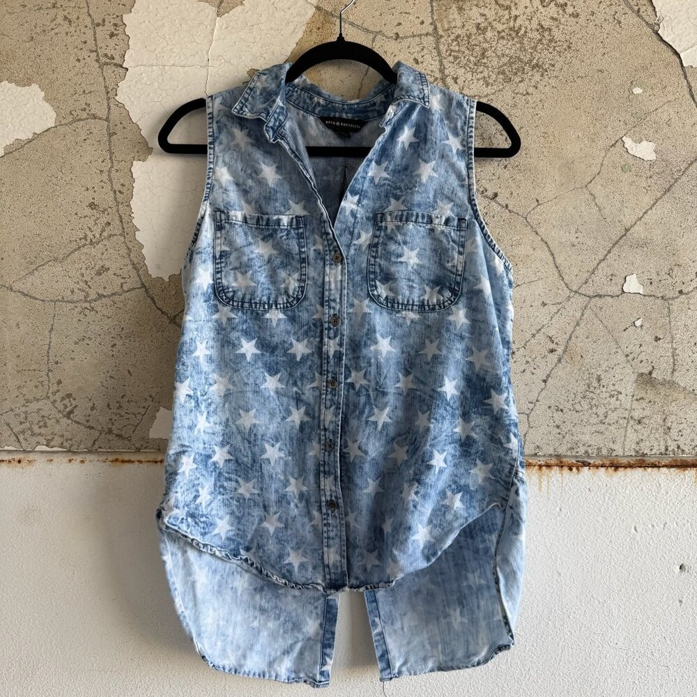 Americana Star Print Chambray‎ Sleeveless Shirt Size Small